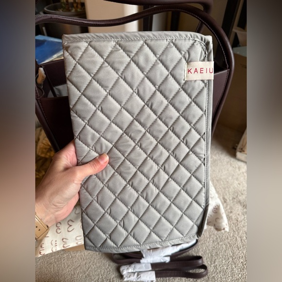 BNWT Kaeiu Leather Loop Tote in Bordeaux 🍷🍫♥️ - Picture 14 of 15